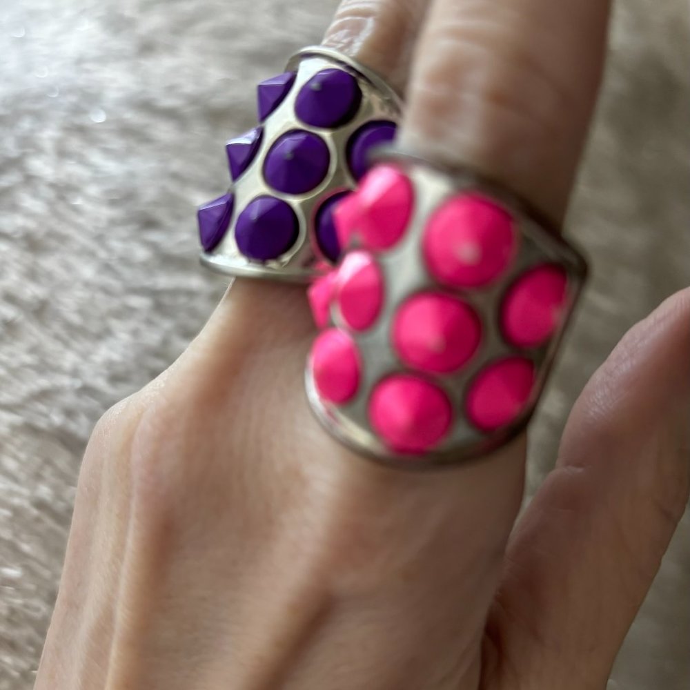 Vintage Hot Topic Spike Studded Studs Neon Pink Purple Rings Goth Punk ( 2 )